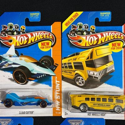 “NEW FOR 2013” HOT WHEELS