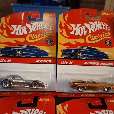HOT WHEELS CLASSICS