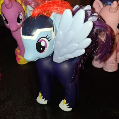 MY LITTLE PONY - APPROX 5"