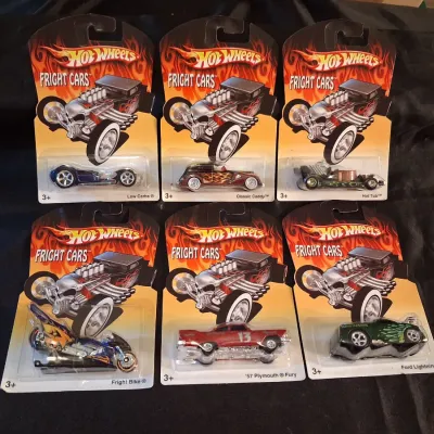 HOT WHEELS FRIGHT CARS