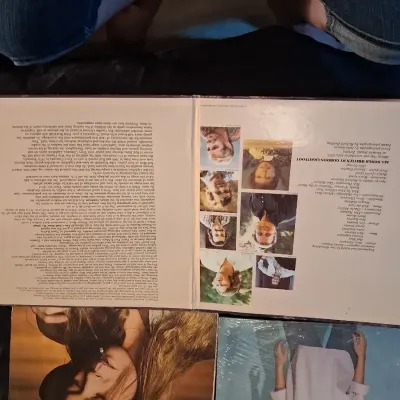 VINYL RECORDS
