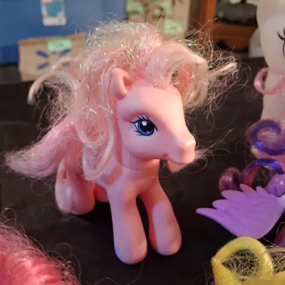 MY LITTLE PONY - APPROX 3" - 5"