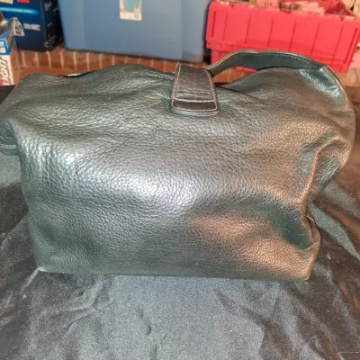 DOONEY & BOURKE LEATHER PURSE AND WALLET