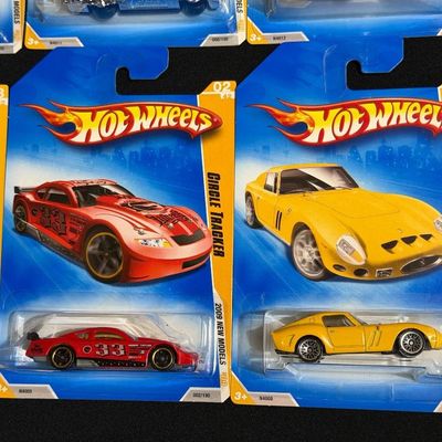 2009 NEW MODELS - HOT WHEELS