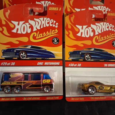 HOT WHEELS CLASSICS