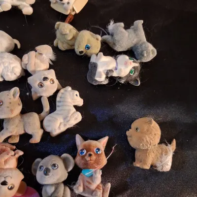 PUPPY IN MY POCKET FLOCKED TOYS