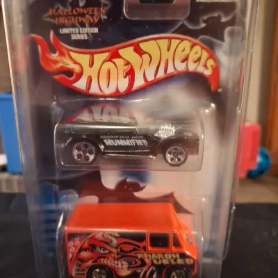 HOT WHEELS HALLOWEEN HIGHWAY ERROR CAR "PHARAOH" SPELLED WRONG