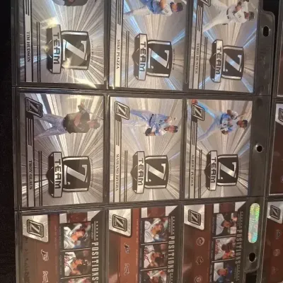 BASEBALL TRADING CARDS