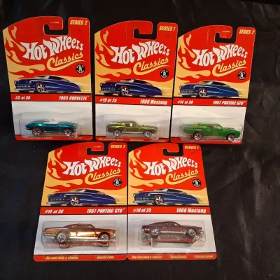 HOT WHEELS CLASSICS