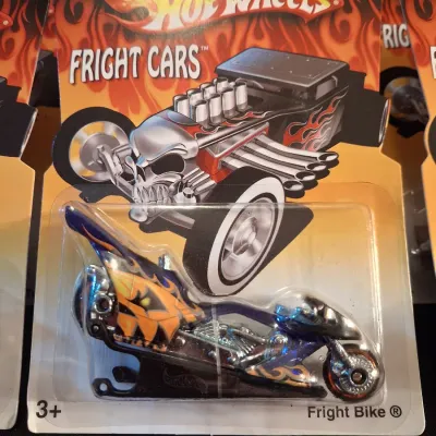 HOT WHEELS FRIGHT CARS