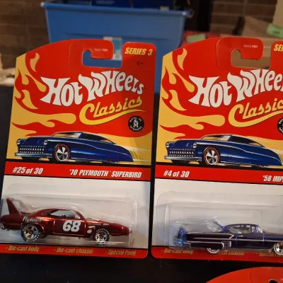 HOT WHEELS CLASSICS