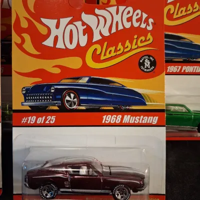 HOT WHEELS CLASSICS