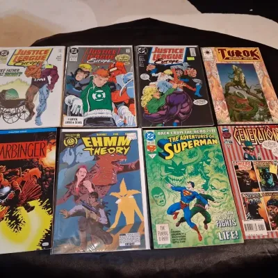 COMIC BOOKS