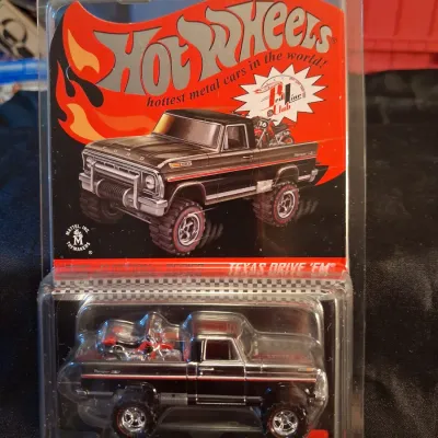 HOT WHEELS RLC "TEXAS DRIVE 'EM"