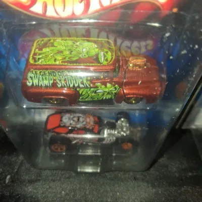 HOT WHEELS HALLOWEEN HIGHWAYS