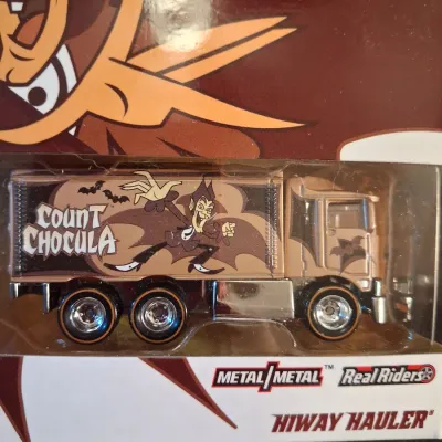HOT WHEELS COUNT CHOCULA HIWAY HAULER LIMITED EDITION