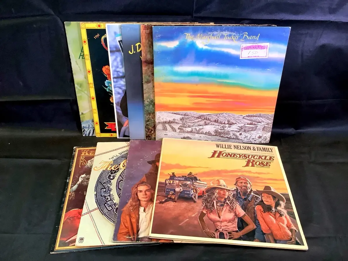 (10) Vinyl Records Vintage Country 