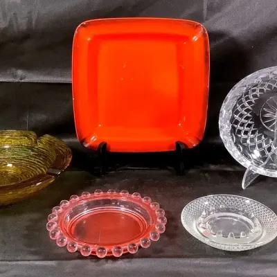 (5) Vintage Ashtrays 
