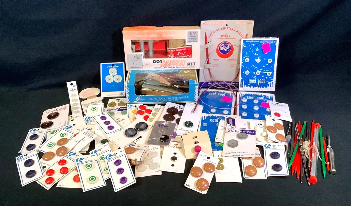 Vintage NOS Buttons & Sewing Notions 