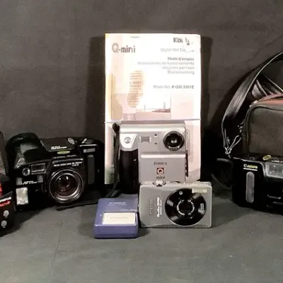 Digital & 35mm Cameras - Canon, Kodak, Olympus