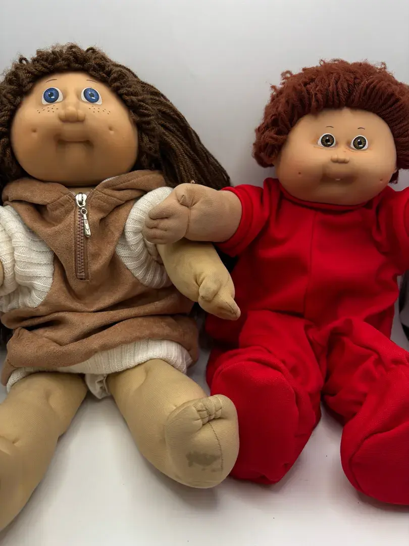 Vintage Cabbage Patch Dolls Xavier Roberts 16” With Outfits 