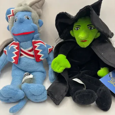 Vintage Warner Brothers Store Plush Wicked Witch And Flying Money Wizard Of Oz