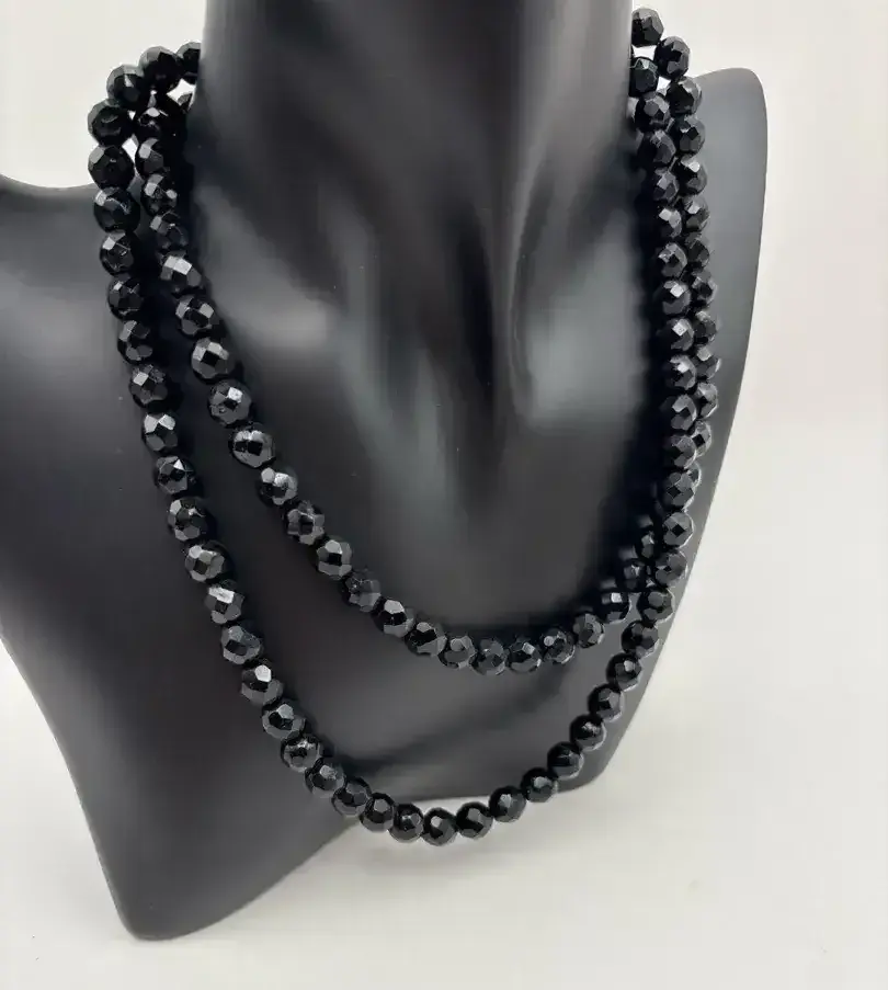 Long faceted black glass opera length necklace – vintage style