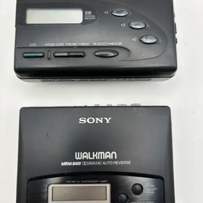 Vintage Sony Walkman WM-AF695 & Panasonic XBS Portable Cassette Player 
