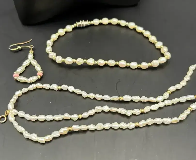 Vintage Freshwater Peal Earrings And Bracelets One 14k gold