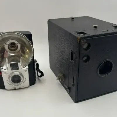 Vintage Brownie Cameras #3 And Starflash