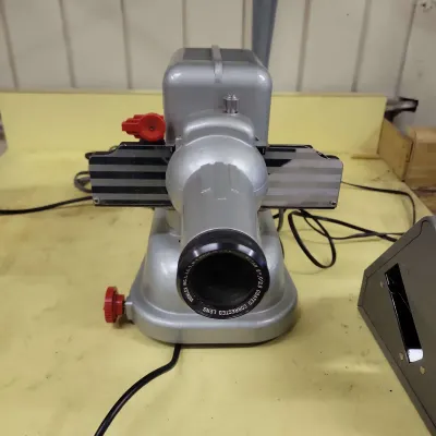 Viewlex 35mm Slide Projector & Brumberger Viewbox