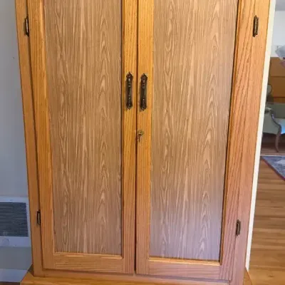 Locking Cabinet W/ Holding Rack