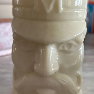 vintage 1980 Avon "Casey at the Bat" milk glass mug