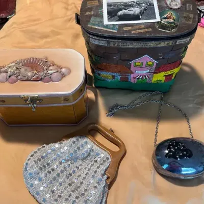 Vintage Novelty Handbag & Box Purse Collection – Country Fair Originals, Seashell & Travel Designs