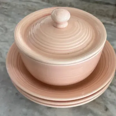 Vintage Fiesta ceramic lidded bowl + 3 Mini Plates In Peach Glaze