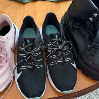 Lot Of Size 8/9 Shoes / Boots - Nike 