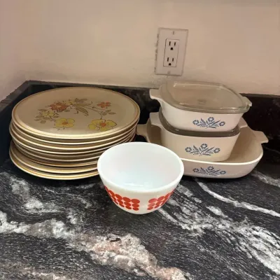 Vintage Pyrex, Corningware Serving And Mixing Bowls 