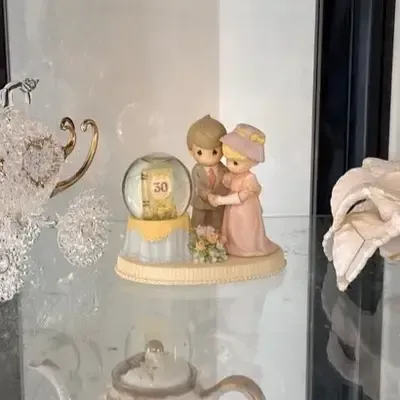 Assorted Decorative Collectibles Lot – Glass Horse & Carriage, Precious Moments & Porcelain Florals