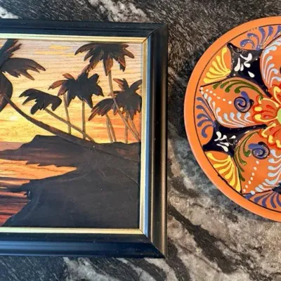 Tropical Wall Art & Colorful Hand-Painted Decorative Plate