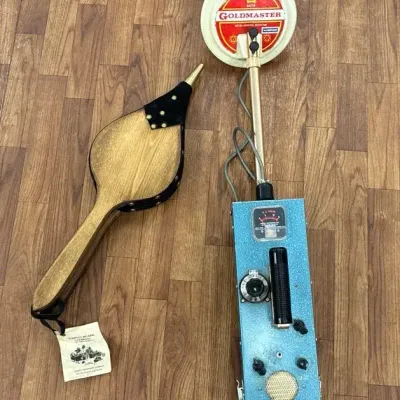 Goldmaster Metal-Mineral Detector & Johnny Beard Bellows