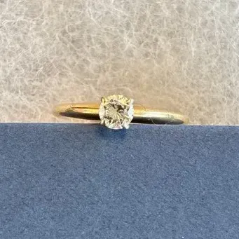 14k Gold Ring 