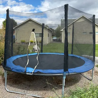 Trampoline 