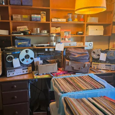 Estate sale photo
