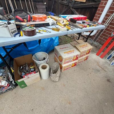 Estate sale photo