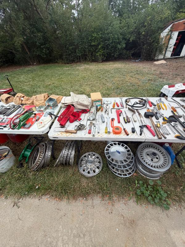Estate sale photo