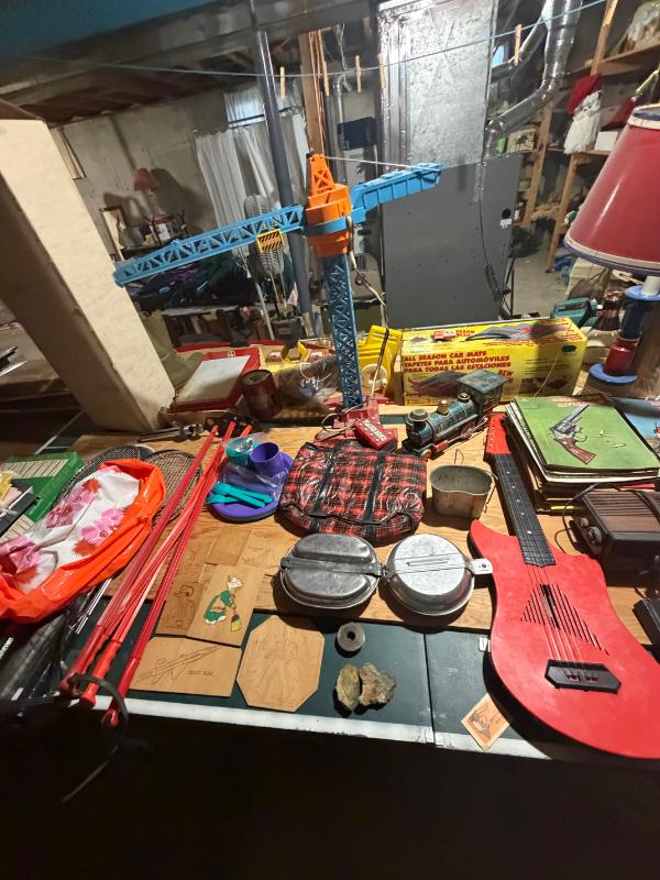 Estate sale photo