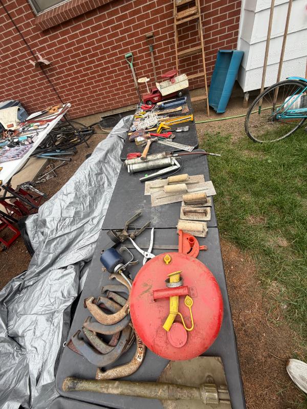 Estate sale photo