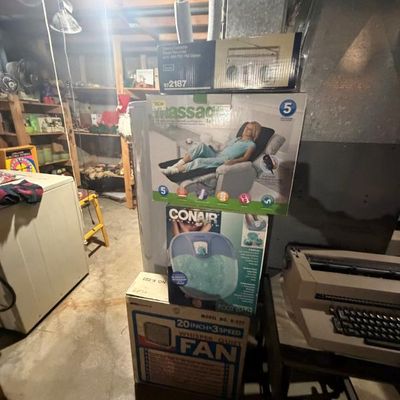 Estate sale photo