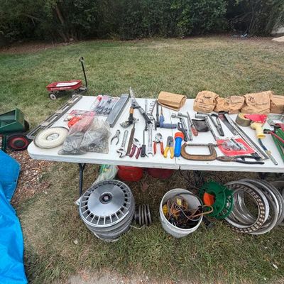 Estate sale photo