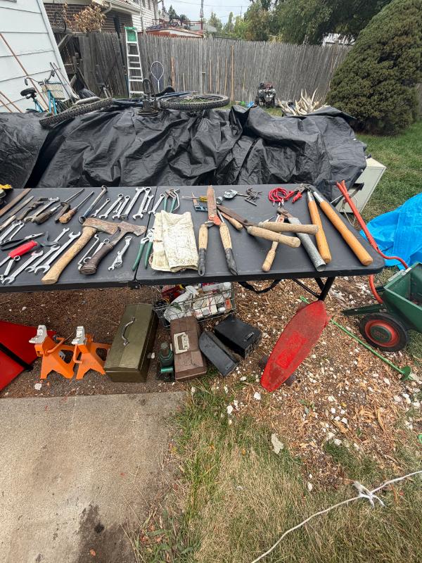 Estate sale photo